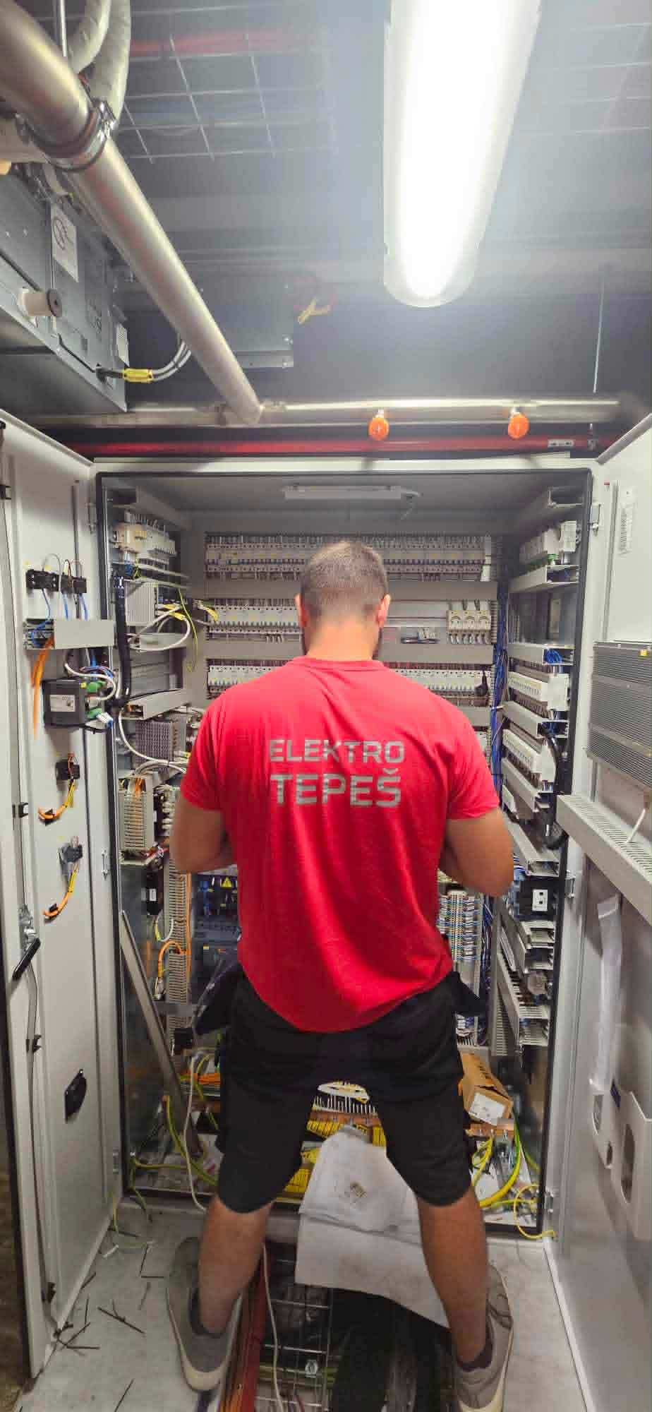 Elektro Tepeš – delo na terenu